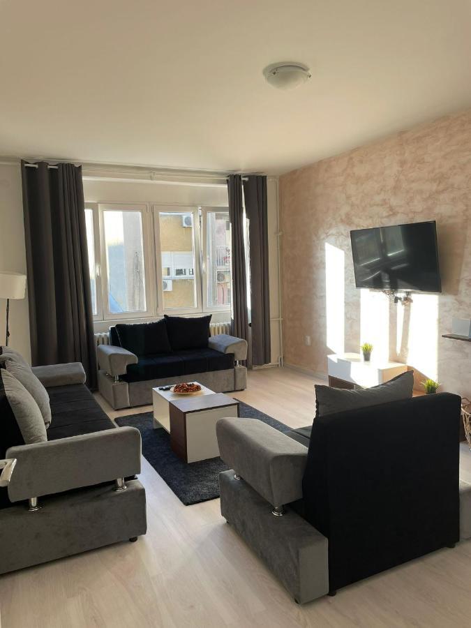 Apartment 51 - Bright, Spacious, Lux 1 Bedroom In The City Center - Stari Grad Belgrade Exterior photo