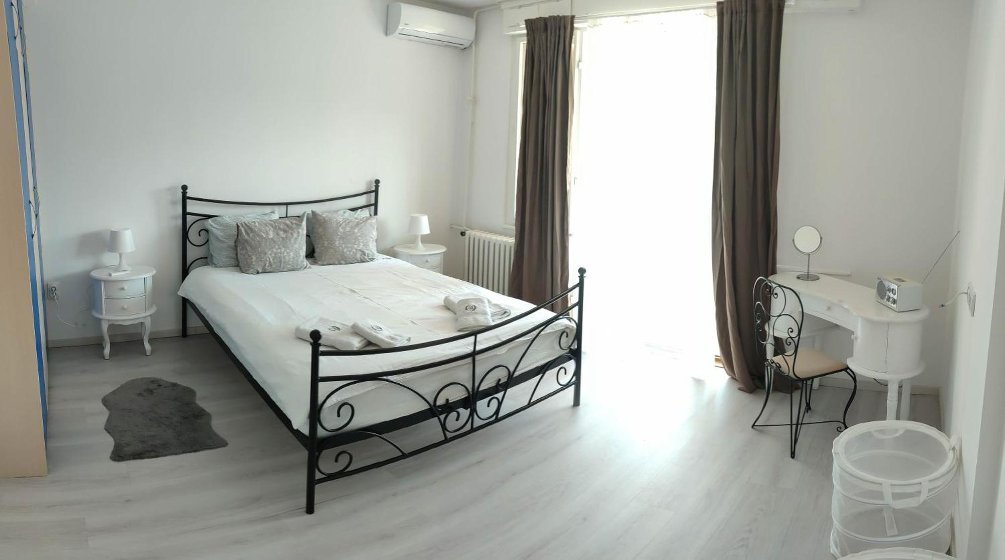 Apartment 51 - Bright, Spacious, Lux 1 Bedroom In The City Center - Stari Grad Belgrade Exterior photo